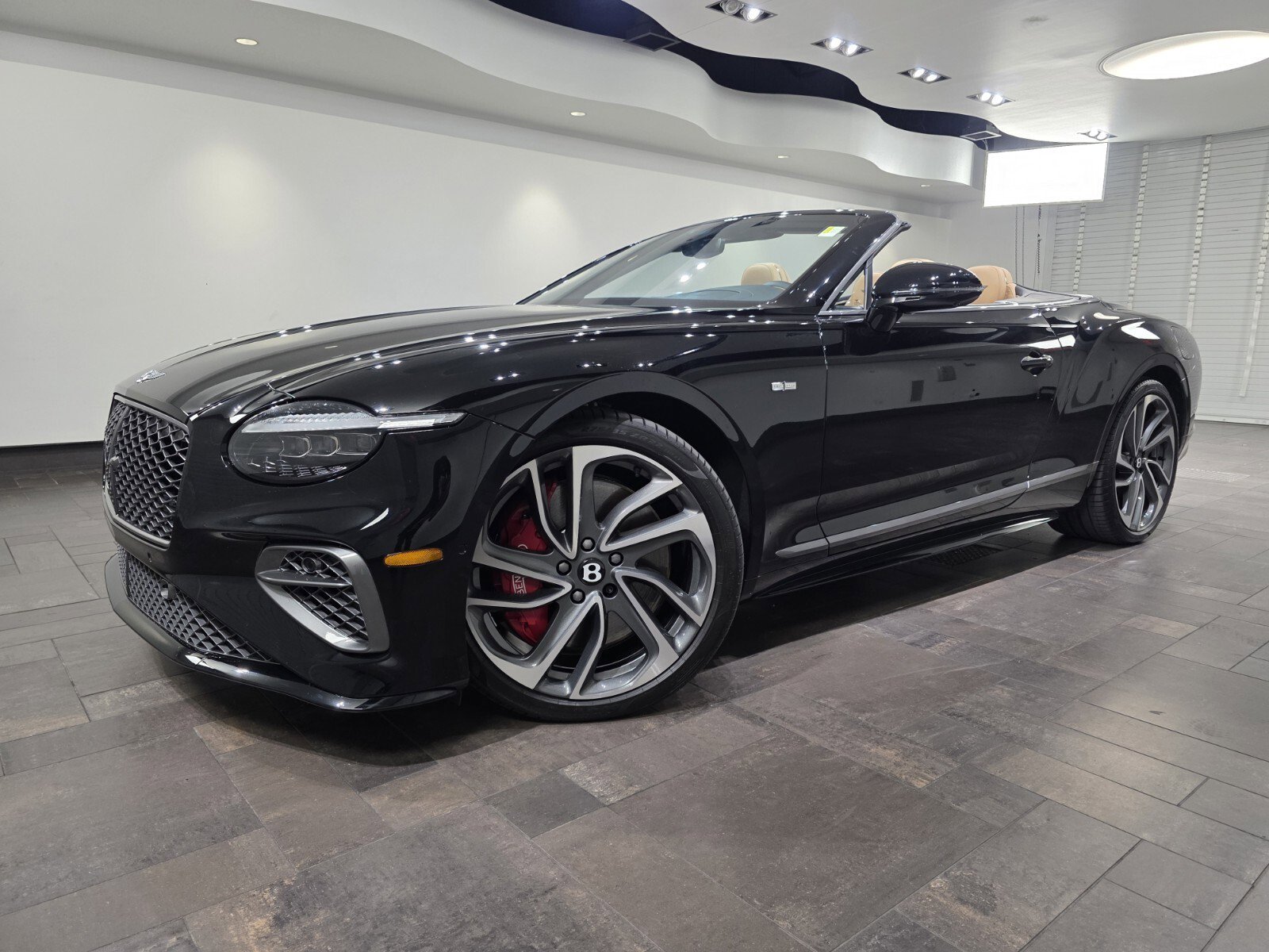 Used 2025 Bentley Continental GT Speed image 1