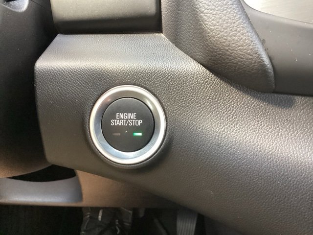 Used 2024 GMC Terrain SLE image 26