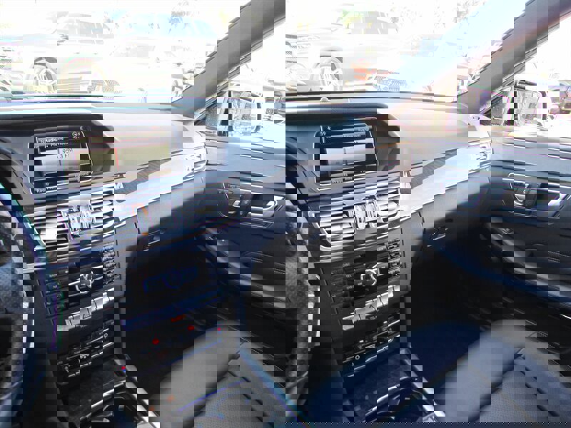 Used 2014 Mercedes-Benz E 350 Sedan image 11