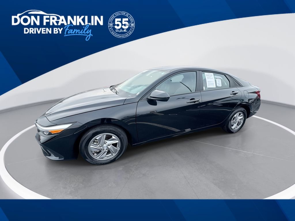Used 2024 Hyundai Elantra SE