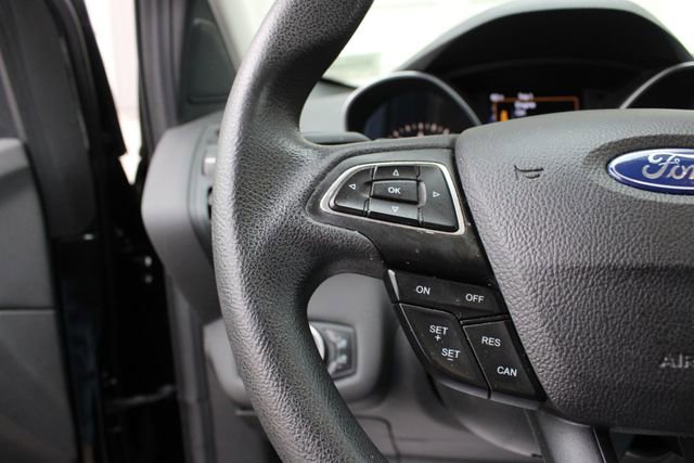 Used 2017 Ford Escape SE image 13