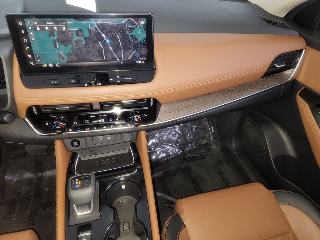 Certified 2025 Nissan Rogue Platinum w/ Platinum Premium Package image 17