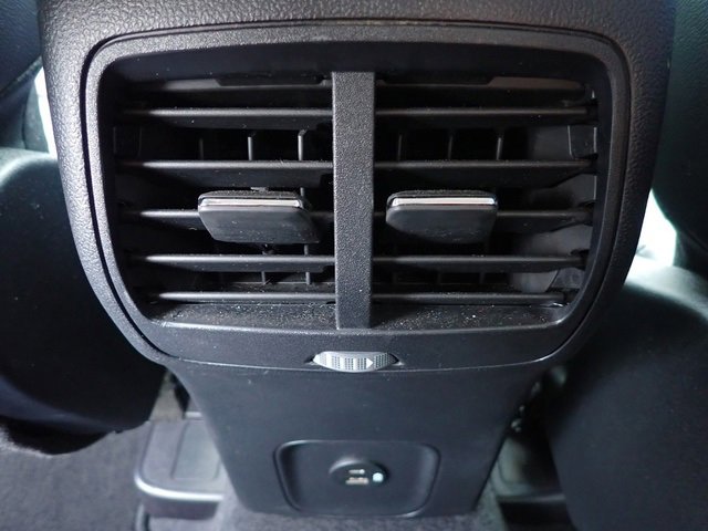 Used 2020 Ford Escape SEL image 16