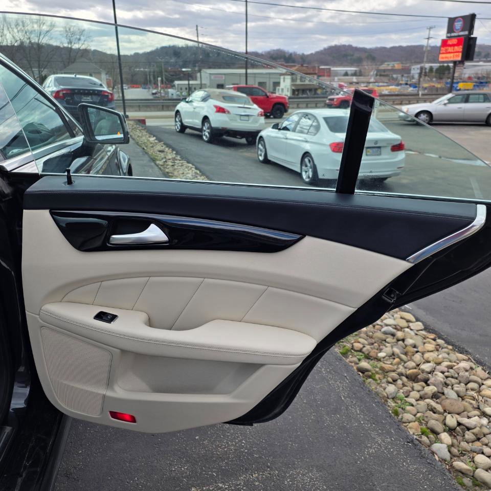 Used 2016 Mercedes-Benz CLS 400 4MATIC image 33