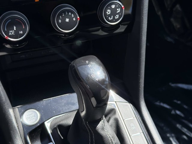 Certified 2023 Volkswagen Taos S FWD image 25