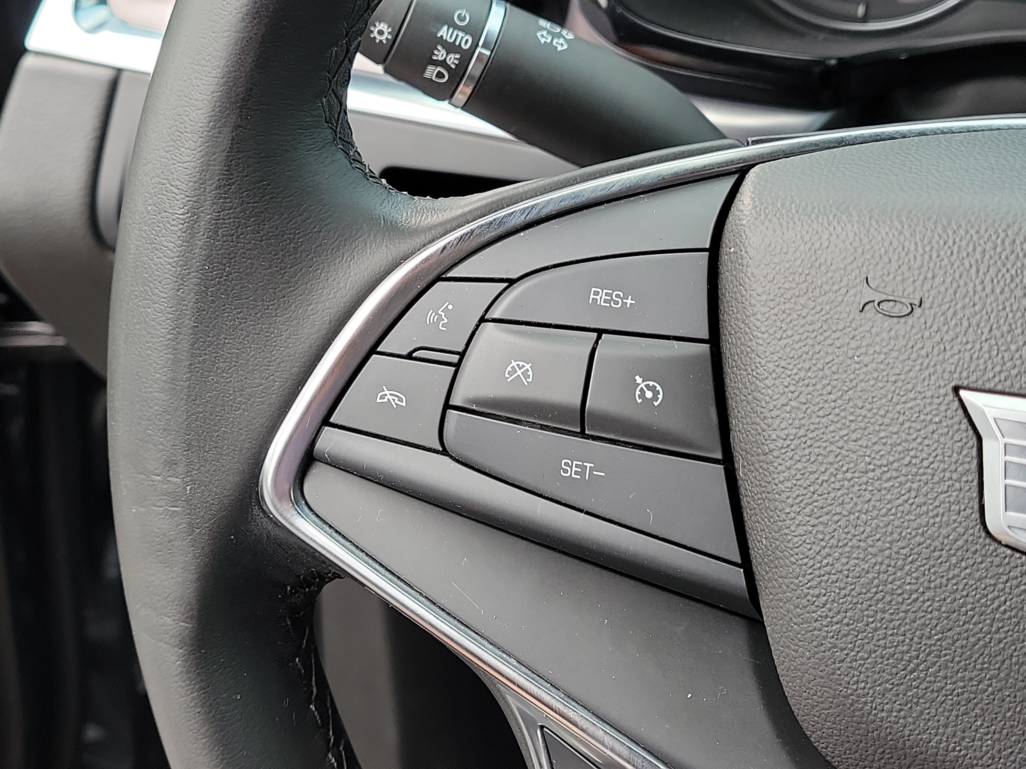 Used 2022 Cadillac XT5 Luxury FWD image 31