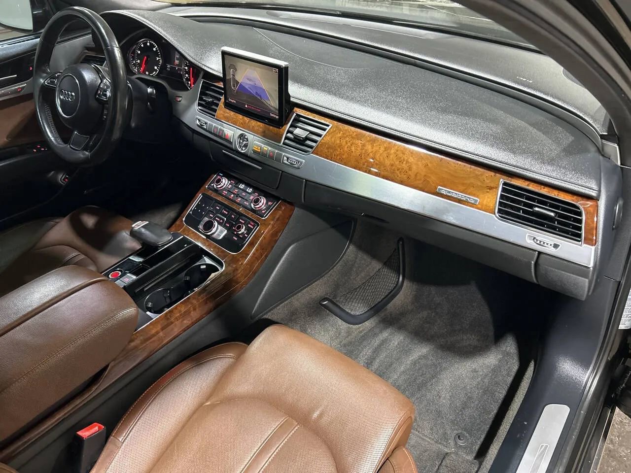 Used 2011 Audi A8 4.2 image 9