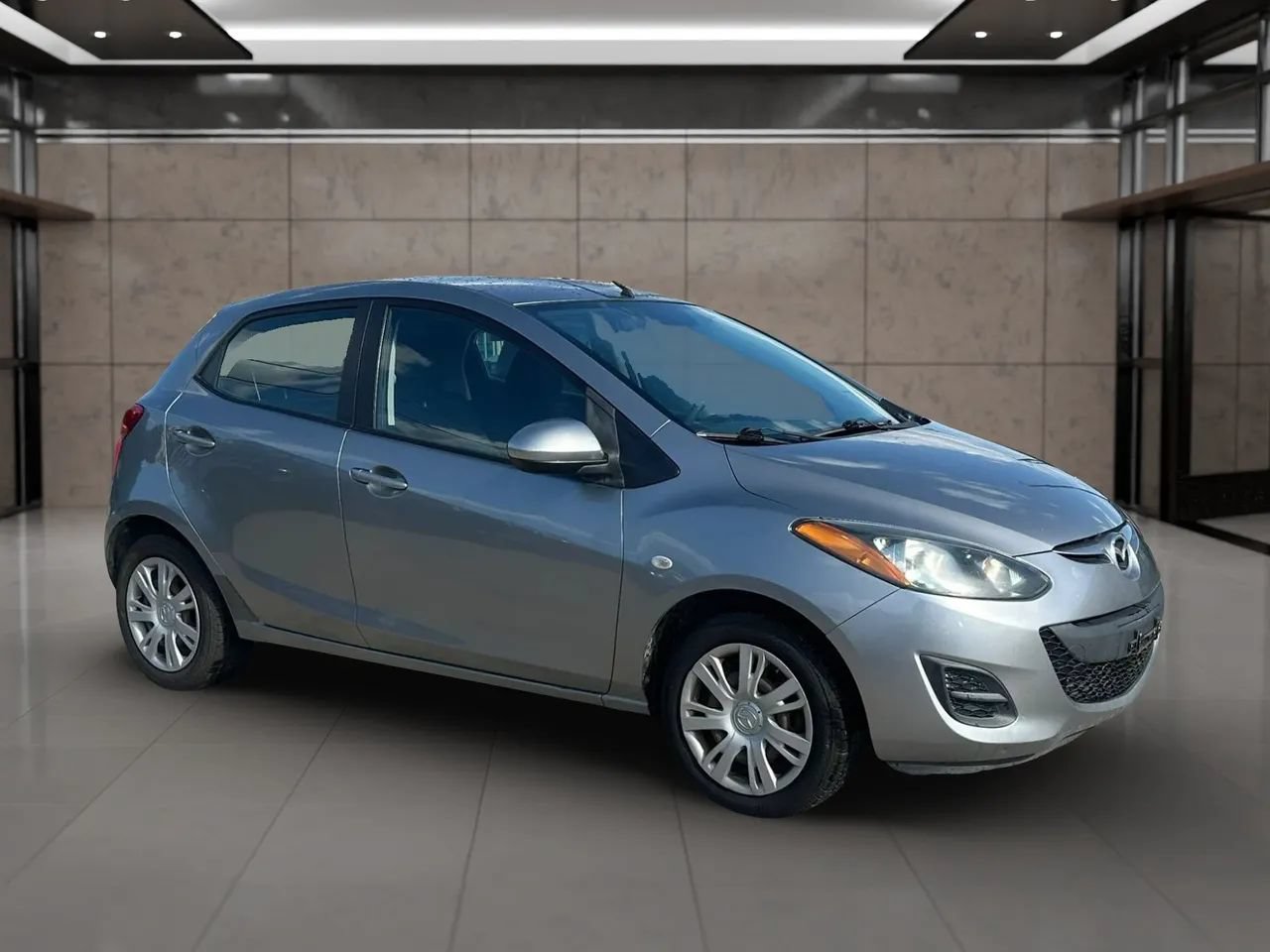 Used 2013 MAZDA MAZDA2 Sport FWD image 9