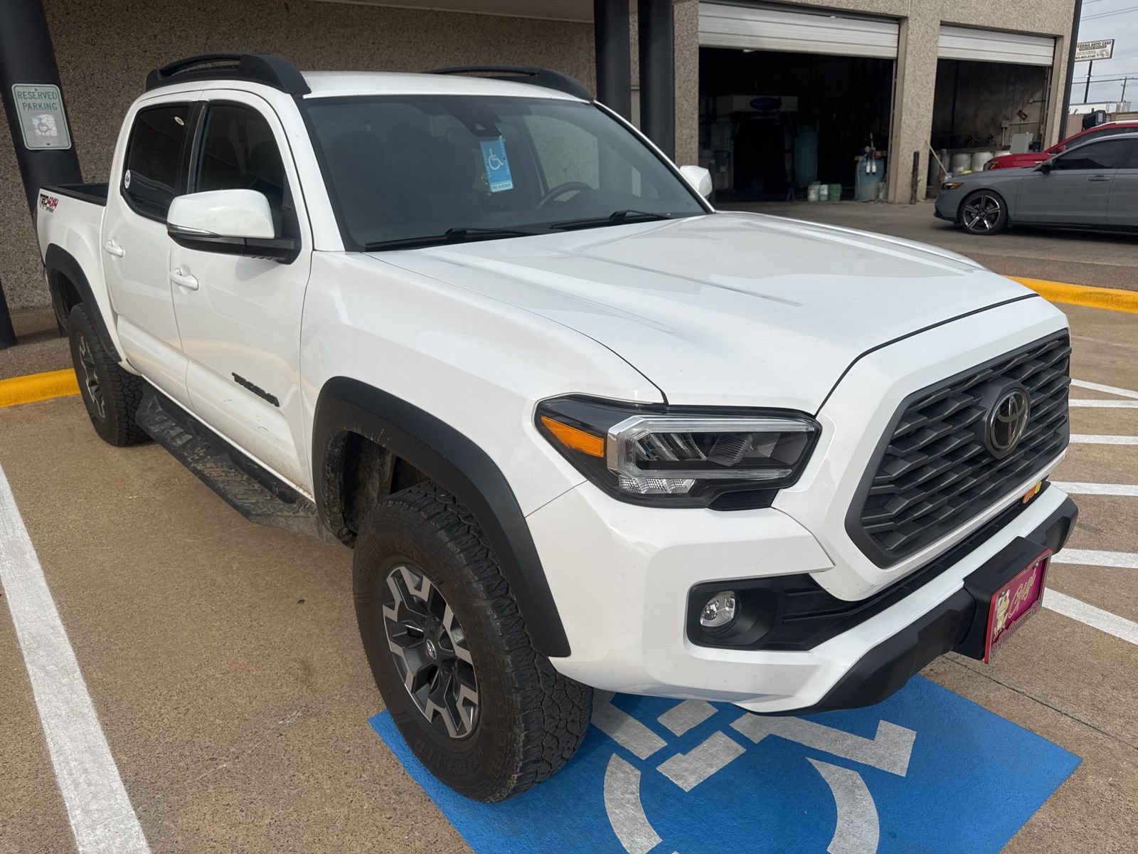 Used 2023 Toyota Tacoma TRD Off-Road image 15