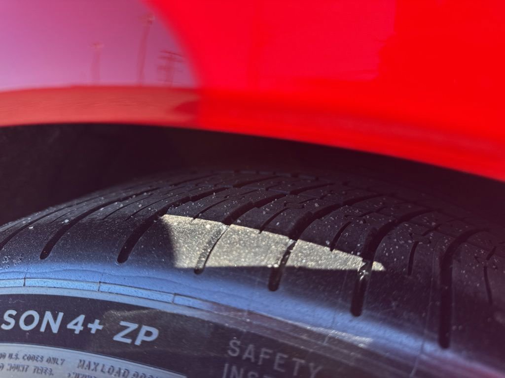 Used 2023 Chevrolet Corvette Z06 w/ Z07 Performance Package image 29