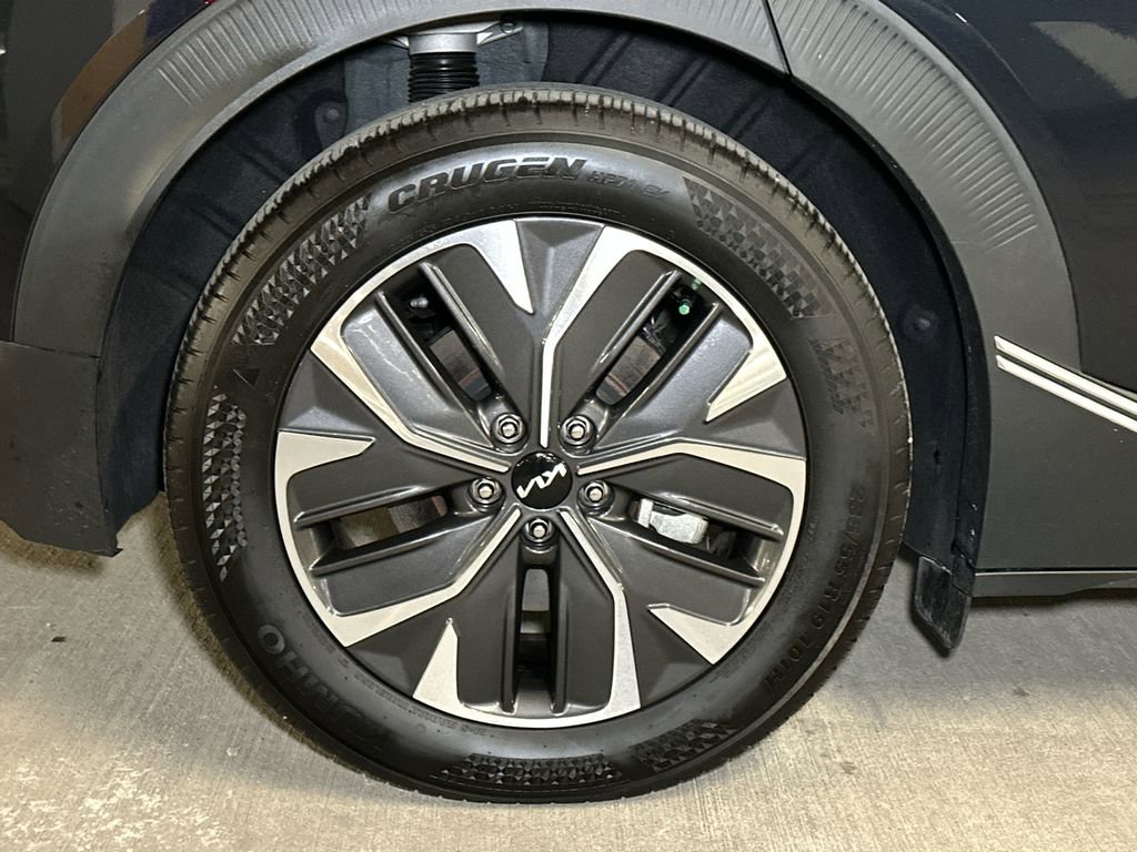 Certified 2024 Kia EV6 Light image 8