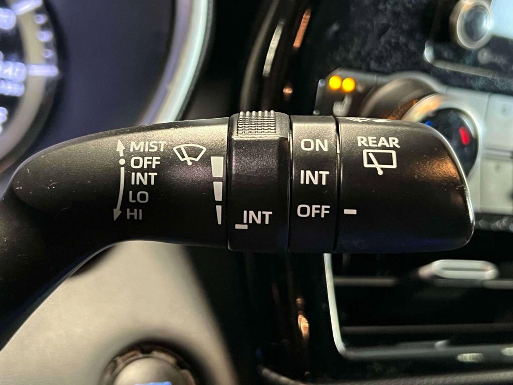 Used 2022 Toyota Highlander XSE image 27