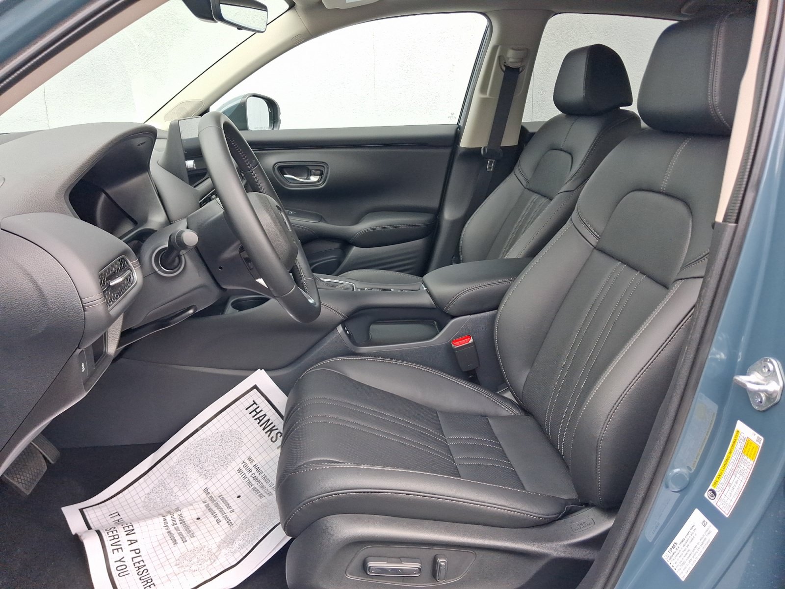 Used 2027 Honda HR-V EX-L image 5