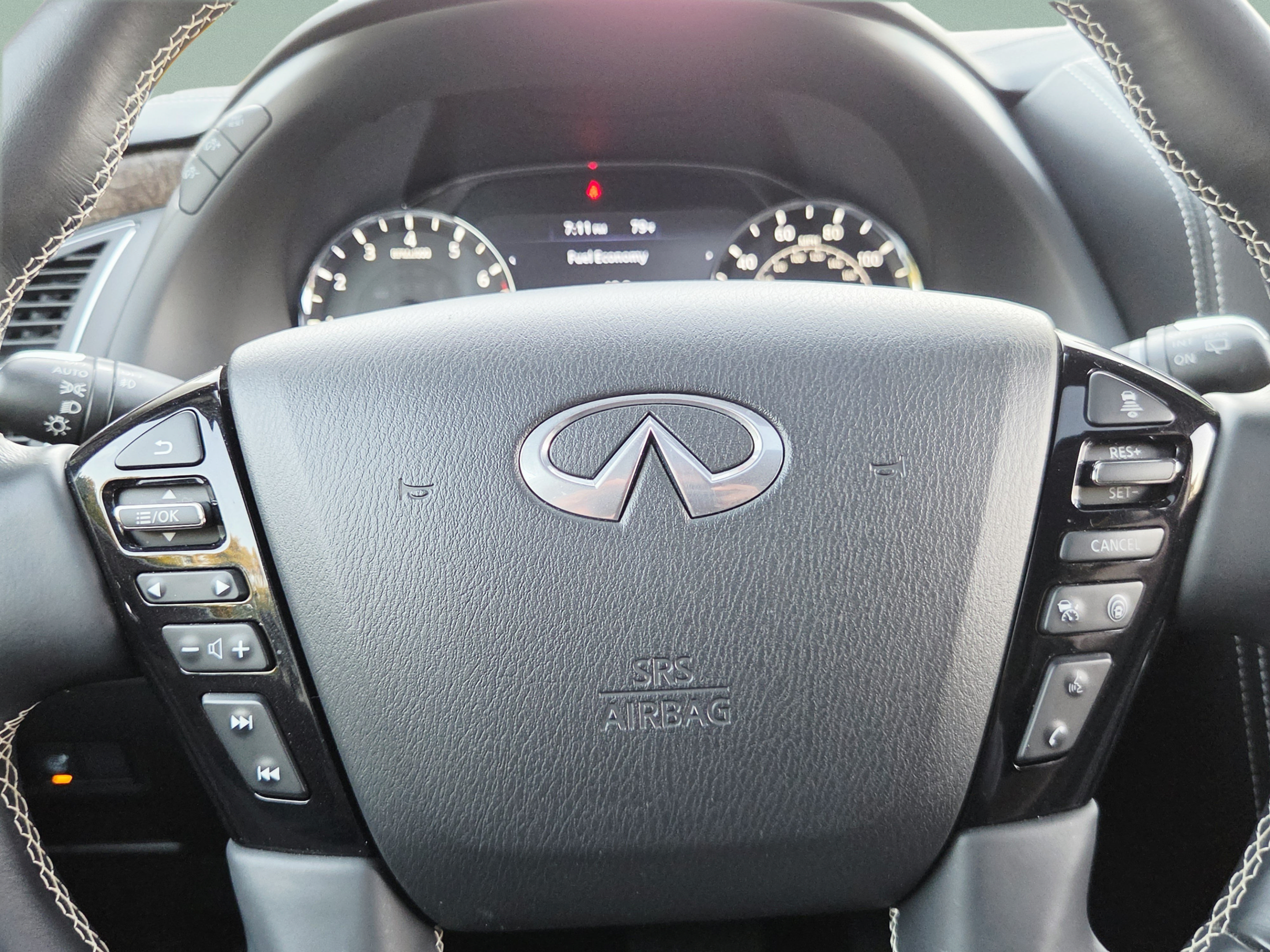 Used 2023 INFINITI QX80 4WD image 30