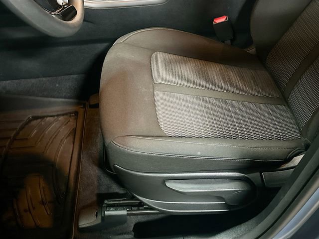 Used 2024 Kia Sorento LX image 19