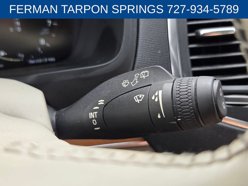 Used 2021 Volvo XC90 T5 Momentum w/ Protection Package Premier FWD image 32