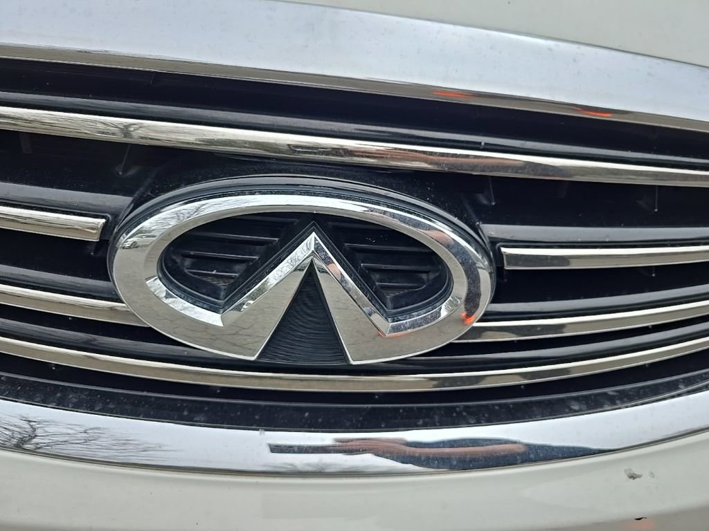 Used 2012 INFINITI FX35 AWD w/ Premium Pkg image 6