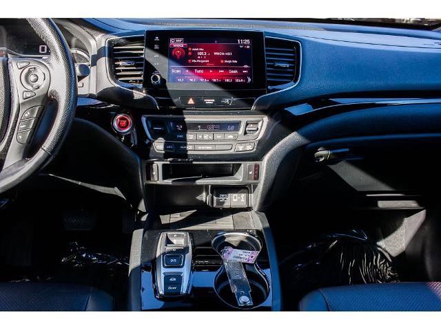 Used 2022 Honda Ridgeline Black Edition image 14