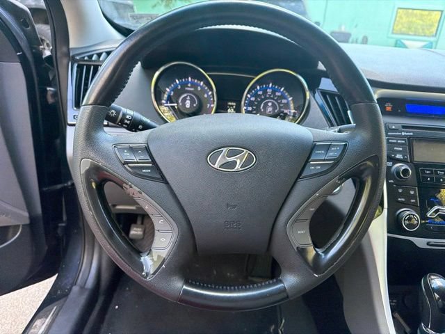 Used 2012 Hyundai Sonata Limited FWD image 10