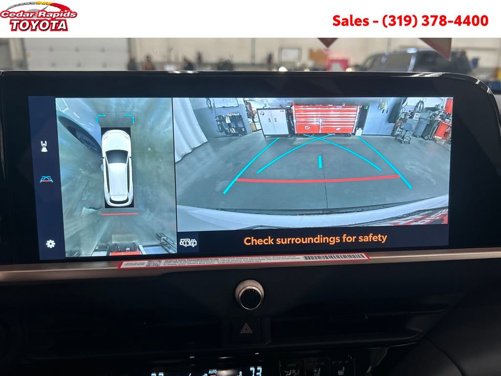 New 2025 Toyota Crown Signia image 19