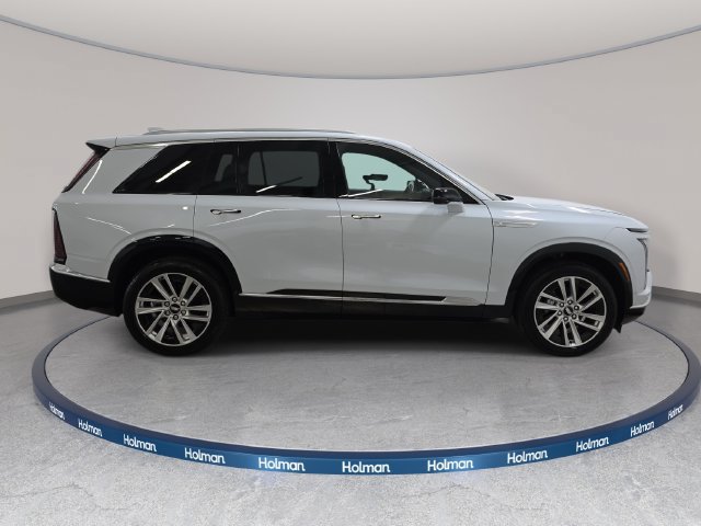 New 2027 Cadillac Vistiq Luxury AWD/4WD image 4
