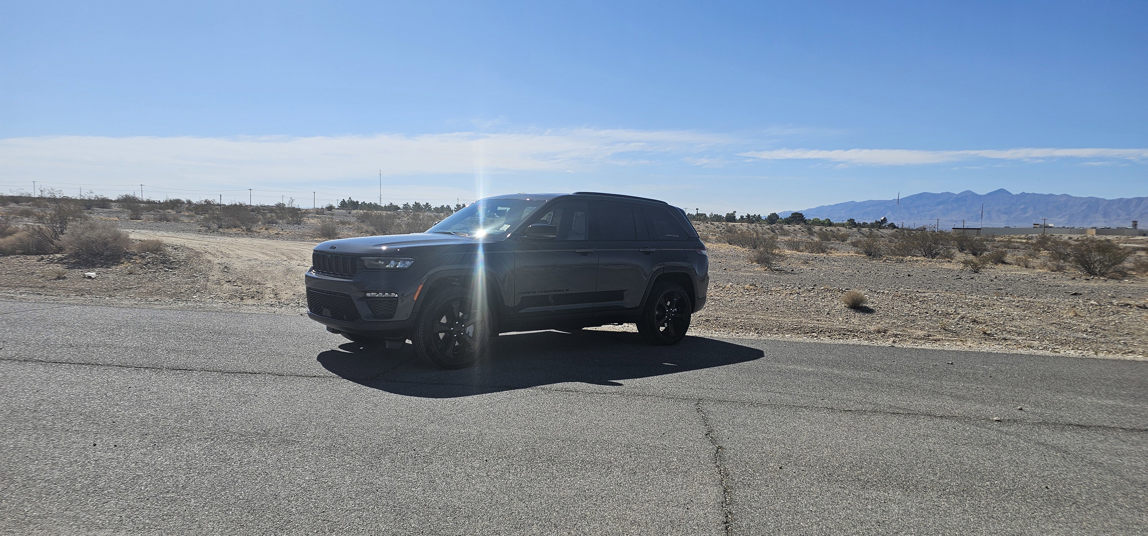 New 2025 Jeep Grand Cherokee Limited image 1