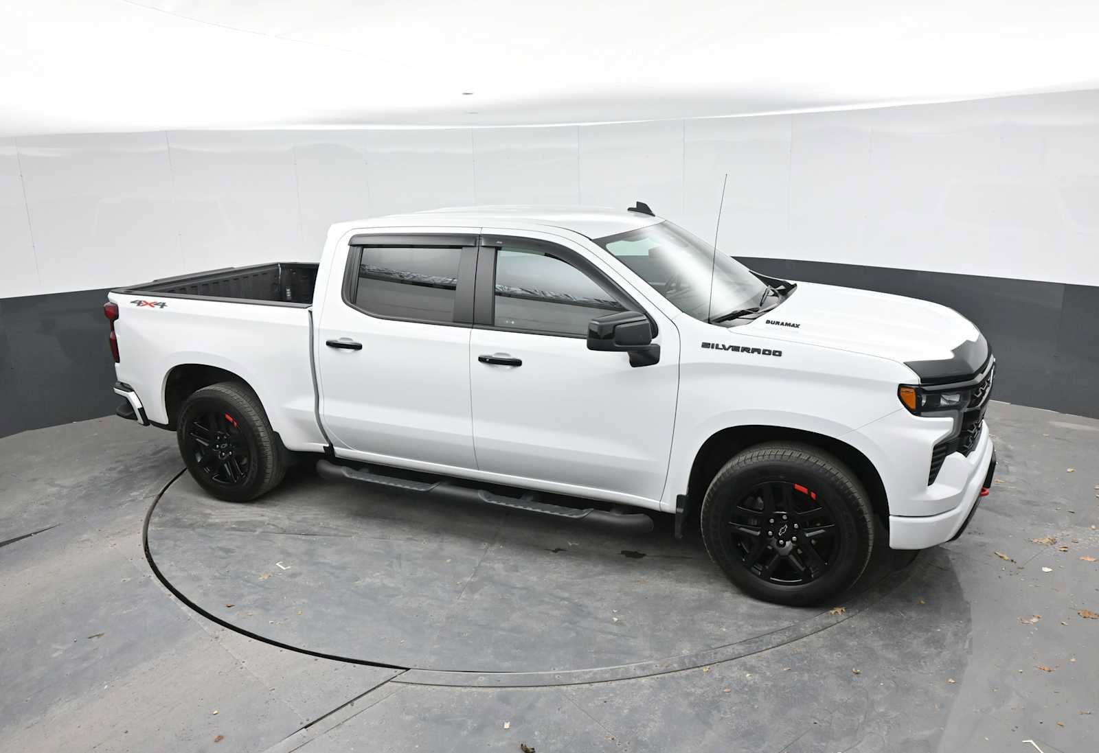 Used 2023 Chevrolet Silverado 1500 RST w/ Redline Edition AWD/4WD image 39