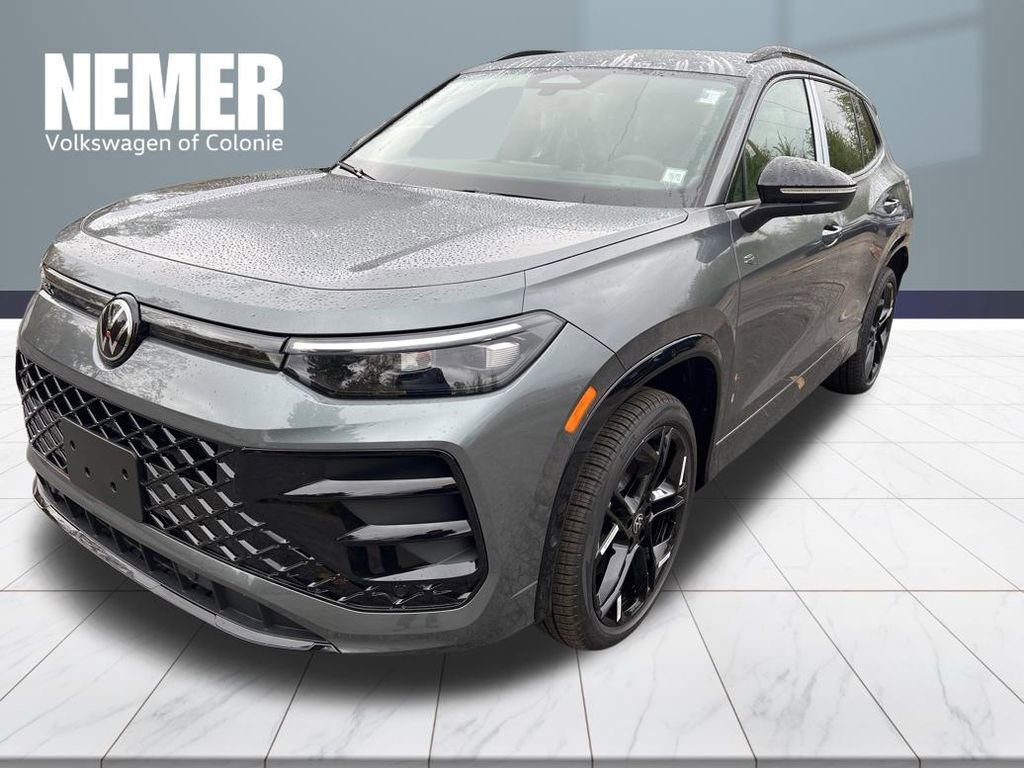 New 2026 Volkswagen Tiguan SE R-Line image 1