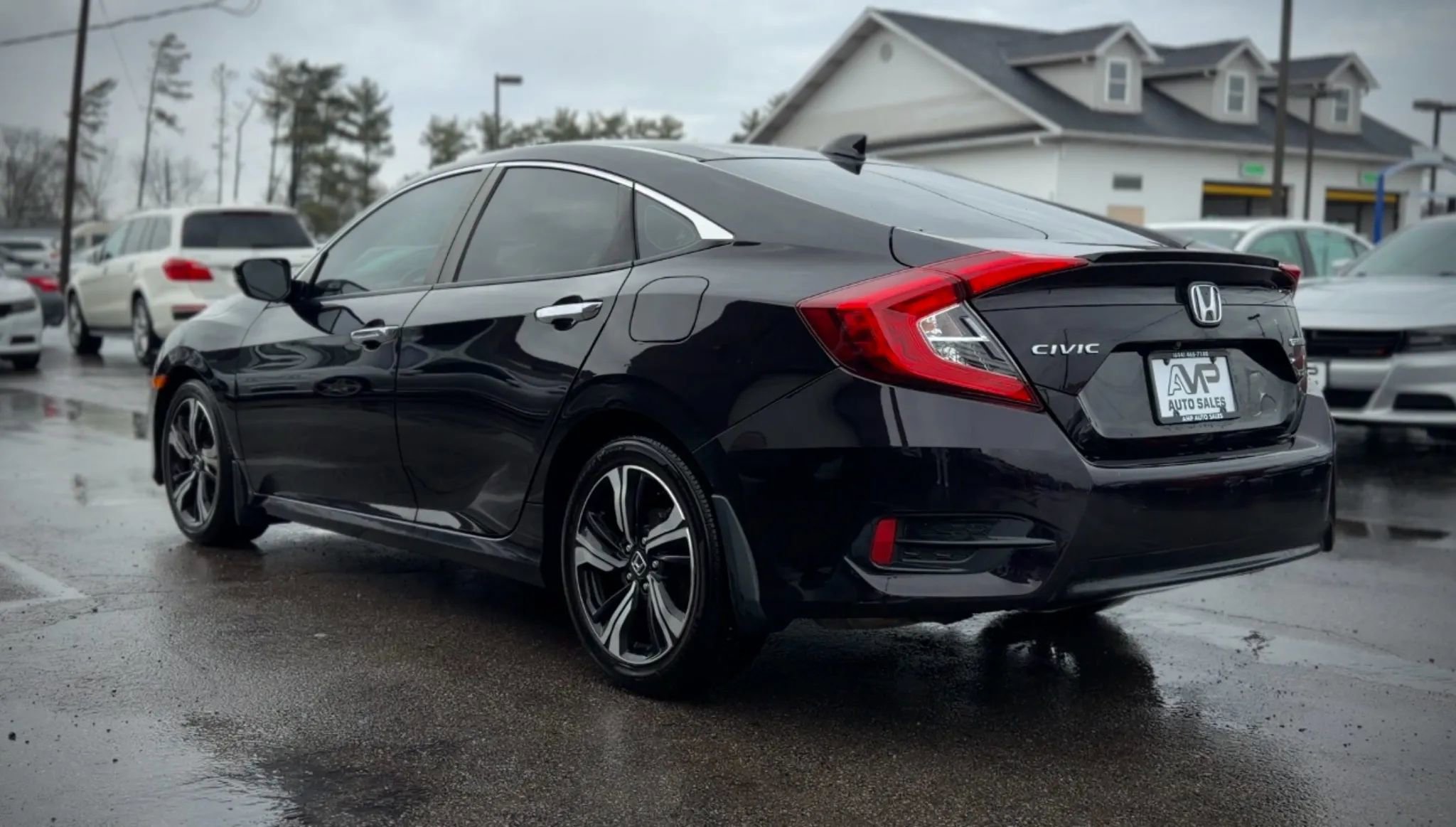 Used 2016 Honda Civic Touring image 5