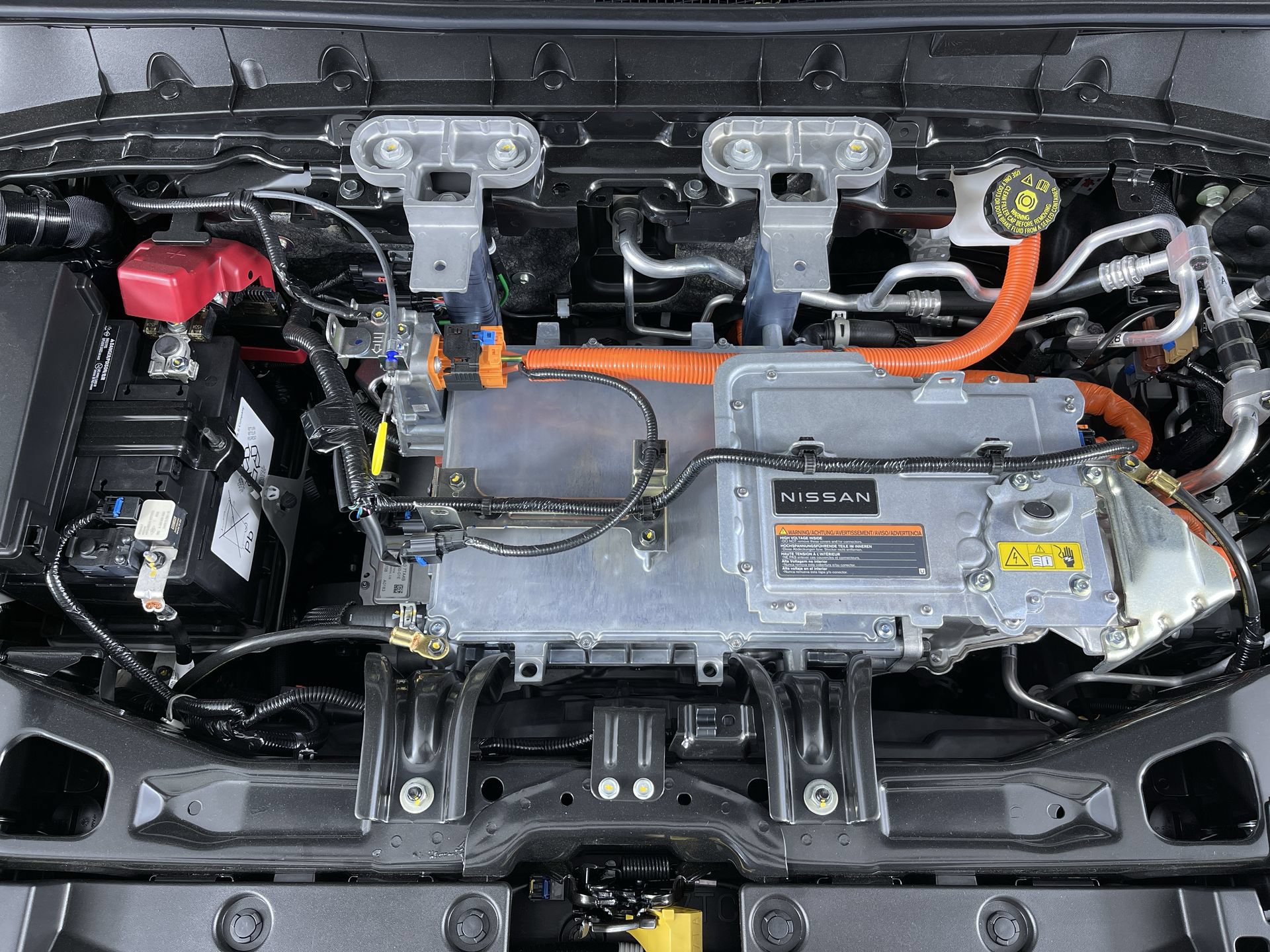 New 2026 Nissan Leaf w/ Floor Mat Package (S+) FWD image 26