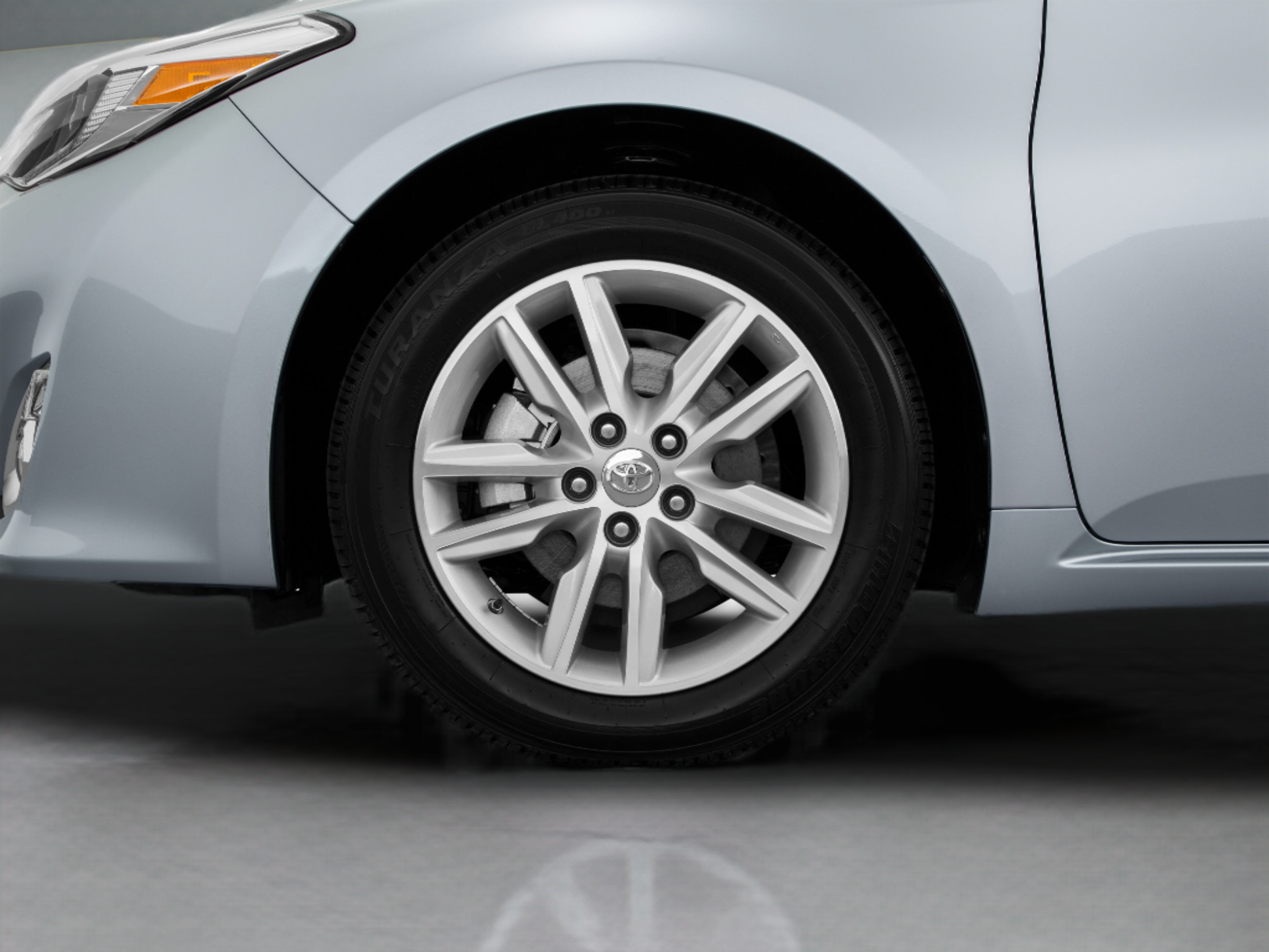 Used 2015 Toyota Avalon Limited FWD image 49