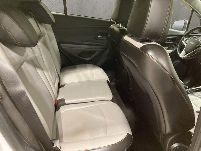 Used 2019 Chevrolet Trax LT w/ LT Convenience Package image 20