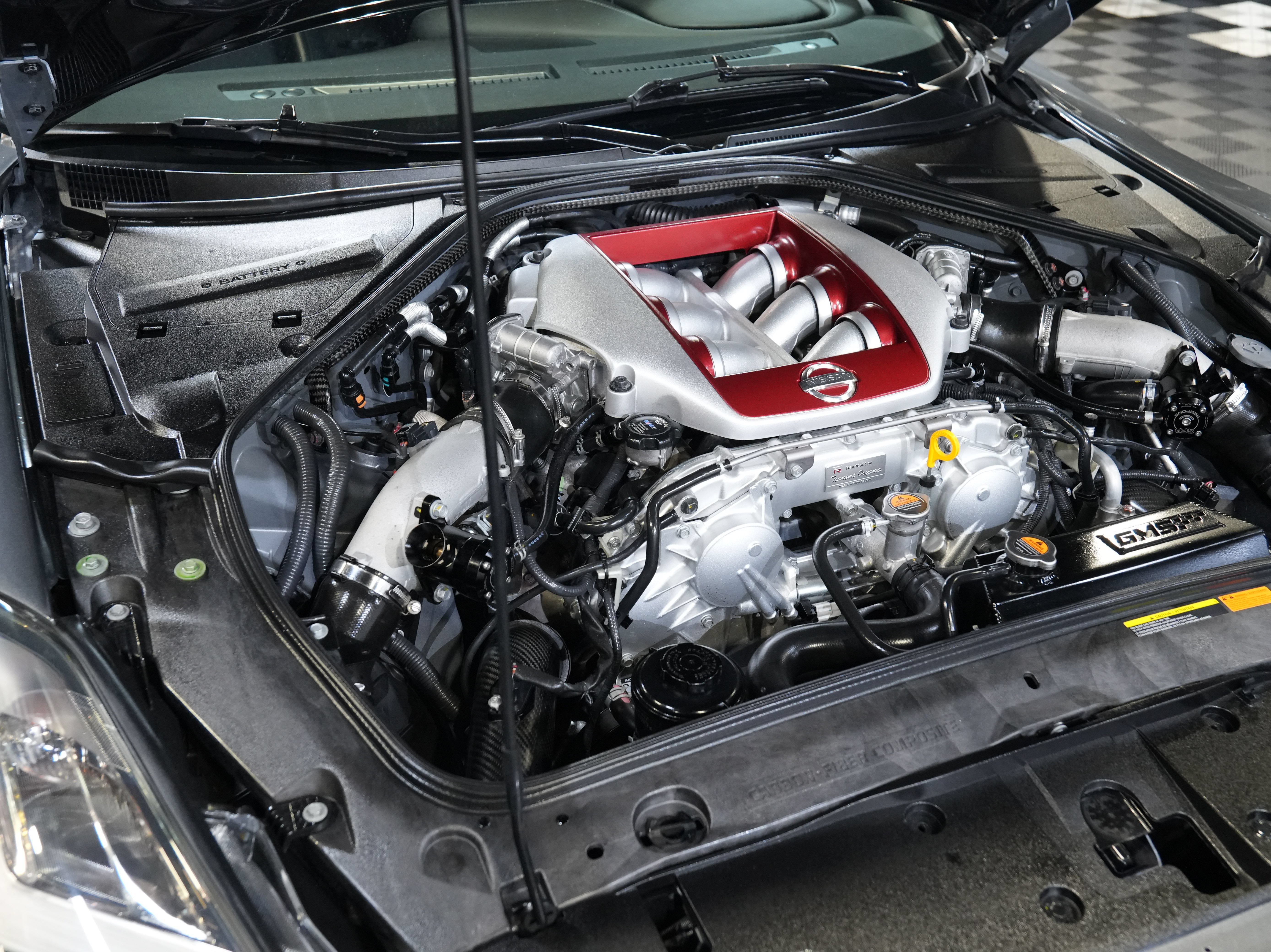 Used 2014 Nissan GT-R Premium AWD/4WD image 41