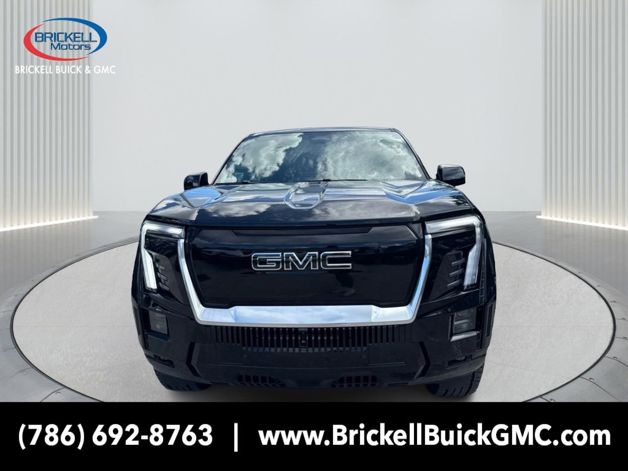 New 2025 GMC Sierra EV Denali image 2