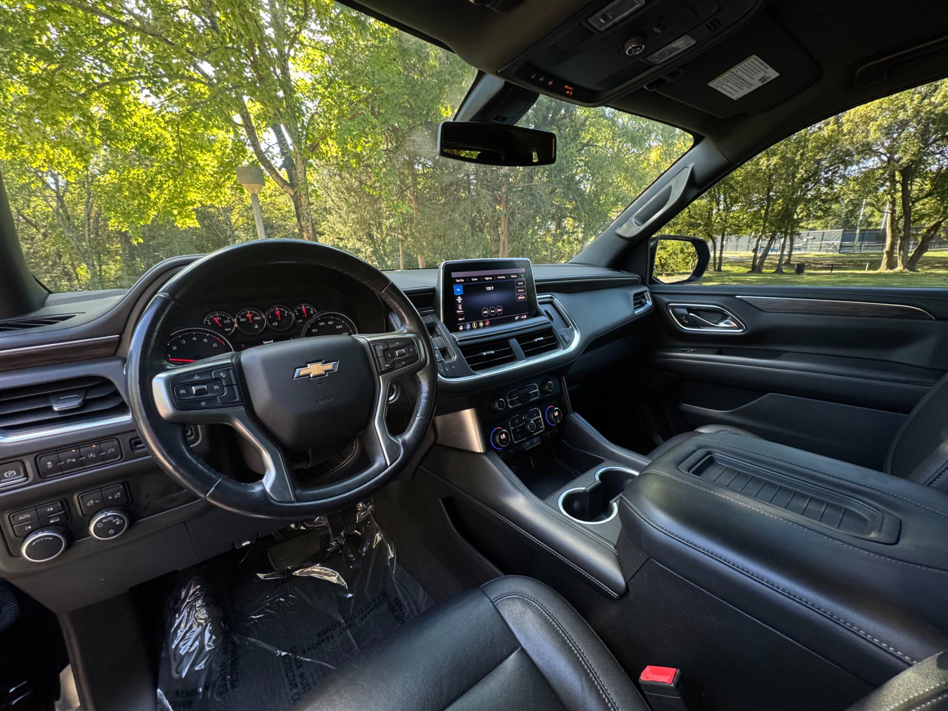 Used 2021 Chevrolet Tahoe LT image 23