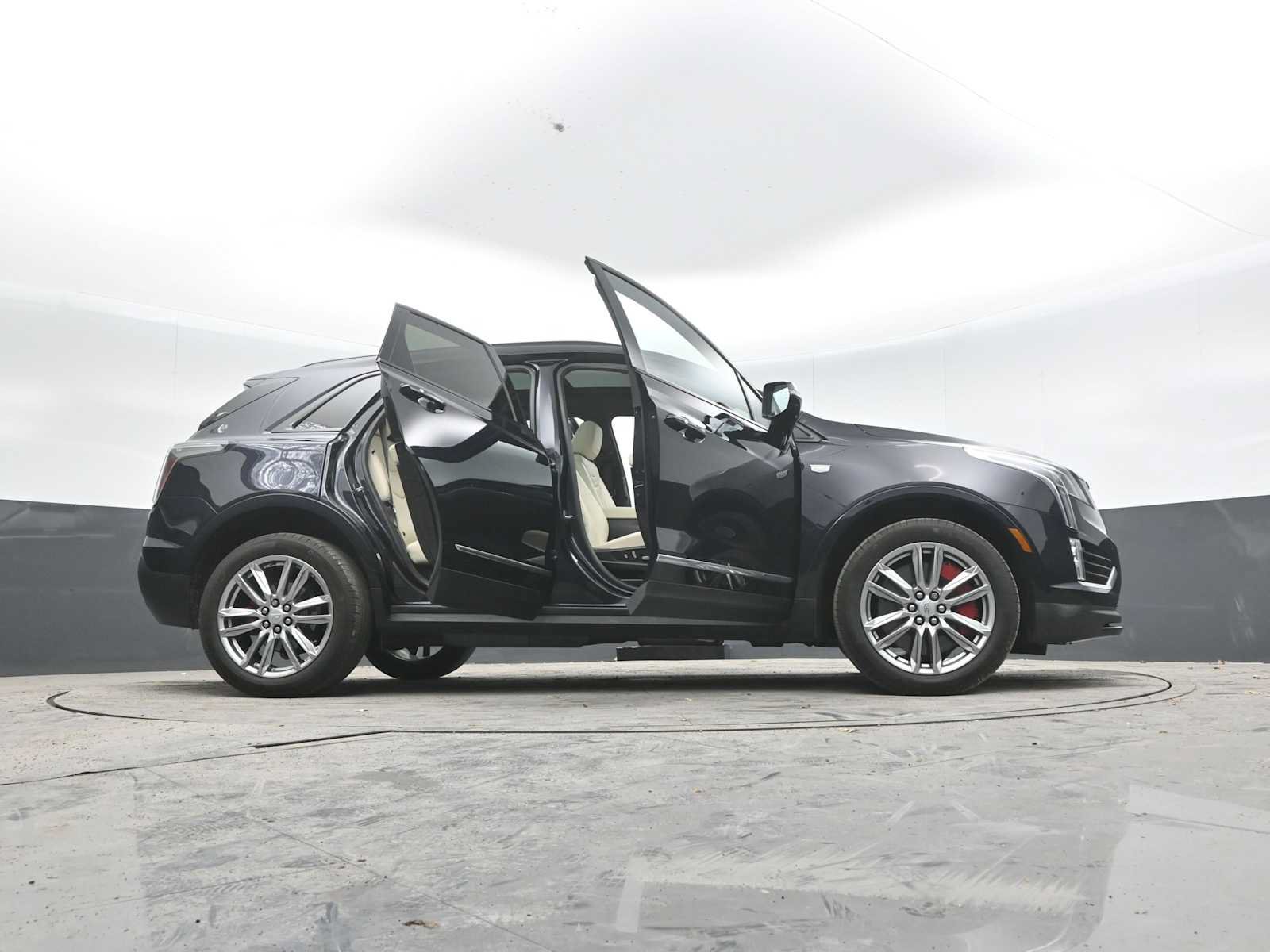 Used 2022 Cadillac XT5 Sportv AWD/4WD image 55