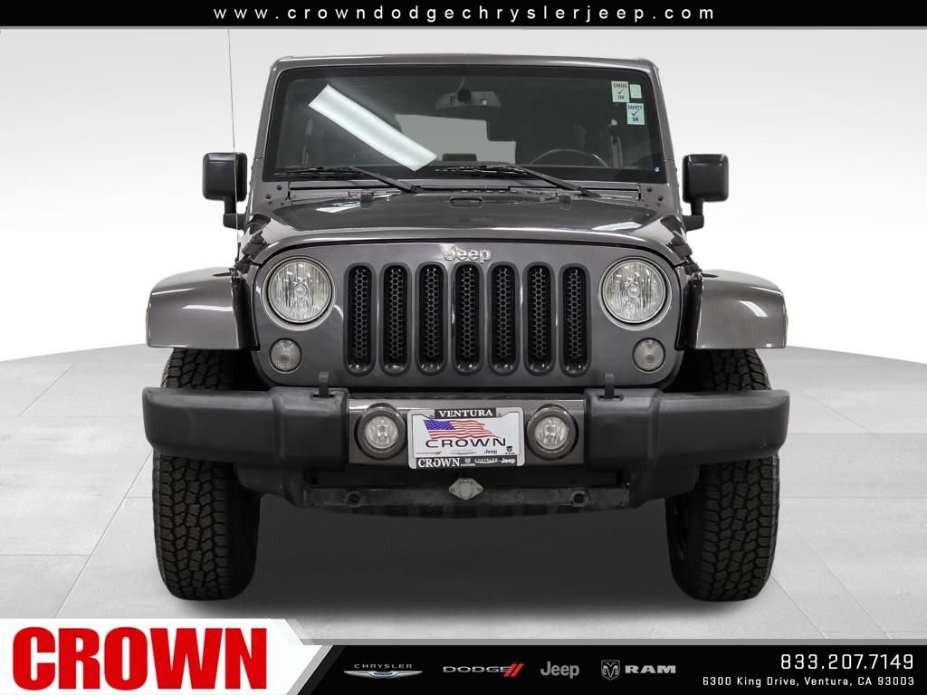 Used 2016 Jeep Wrangler Unlimited Sahara w/ Connectivity Group image 2