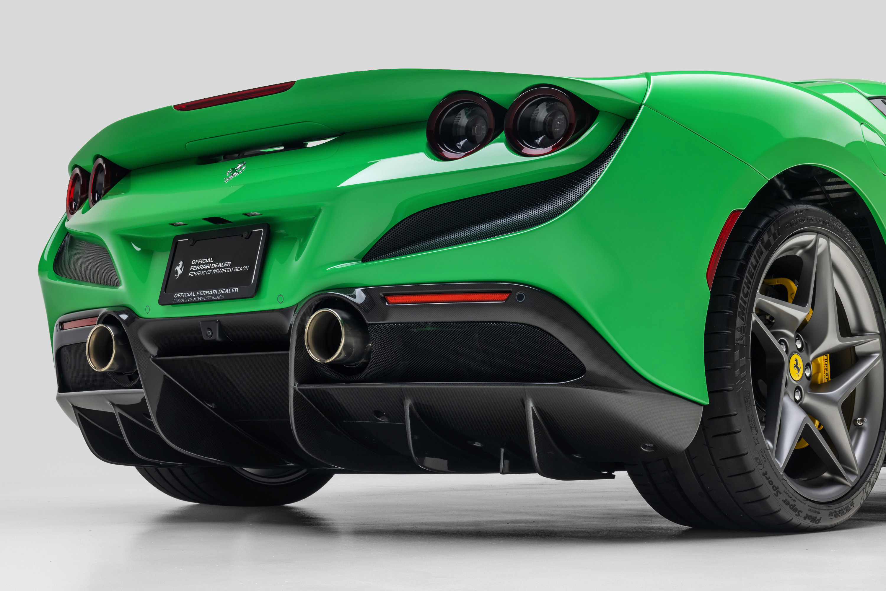 Certified 2023 Ferrari F8 Tributo RWD image 19