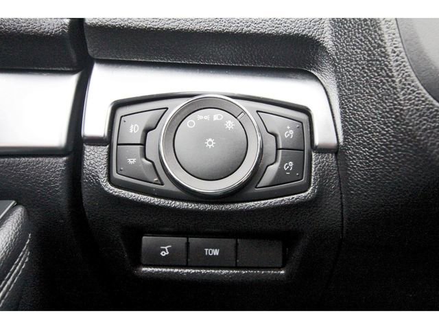 Used 2019 Ford Explorer Limited w/ Ford Safe & Smart Package image 21