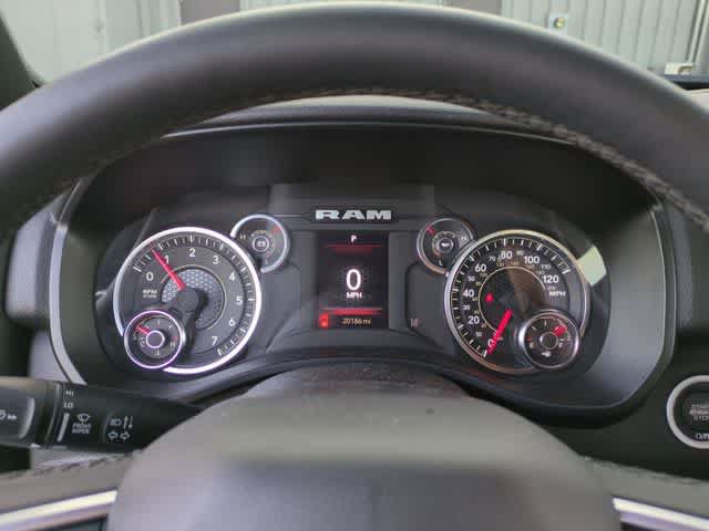 Used 2025 RAM 1500 Big Horn AWD/4WD image 33
