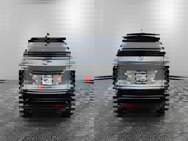 New 2025 Cadillac Lyriq Luxury image 4