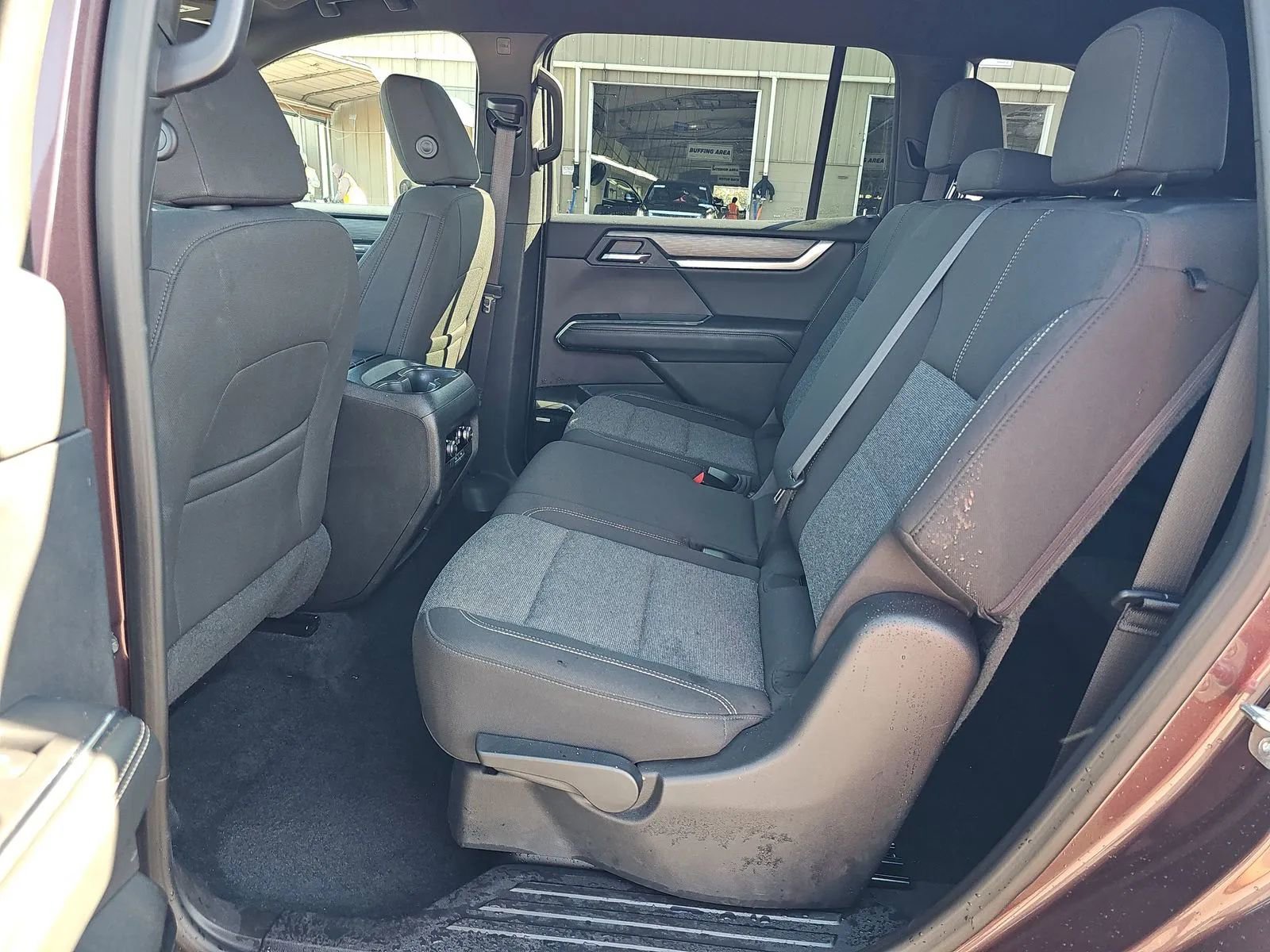 Used 2025 GMC Acadia Elevation image 12