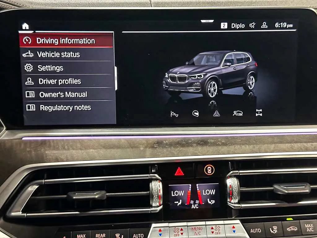 Used 2023 BMW X5 xDrive40i w/ Premium Package AWD/4WD image 36