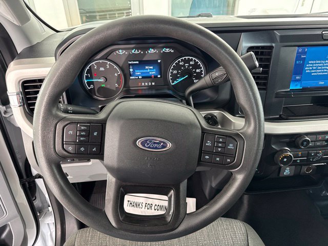Used 2025 Ford F250 XLT AWD/4WD image 23