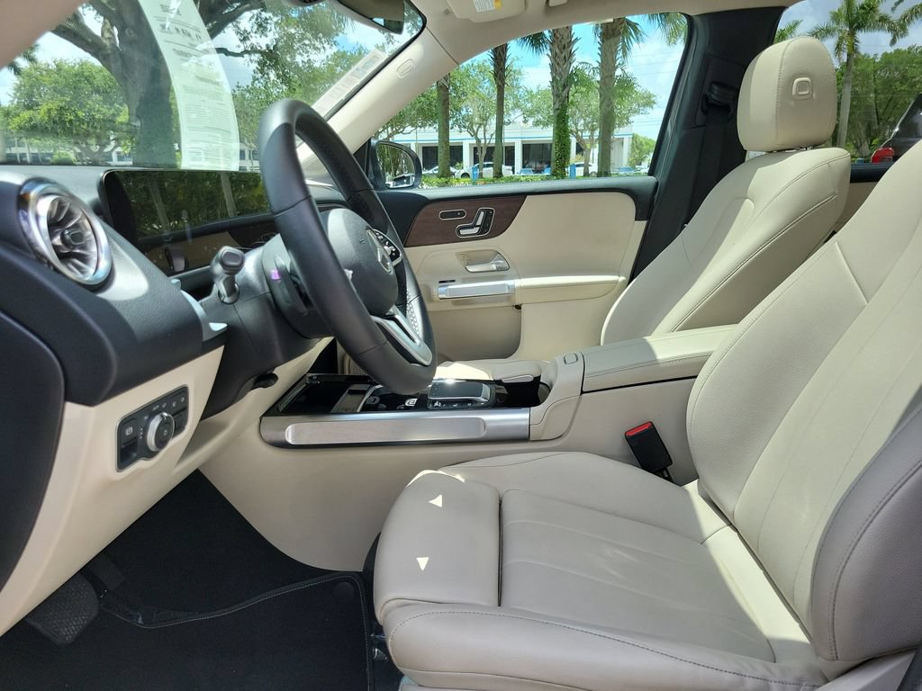 Used 2023 Mercedes-Benz GLB 250 image 21
