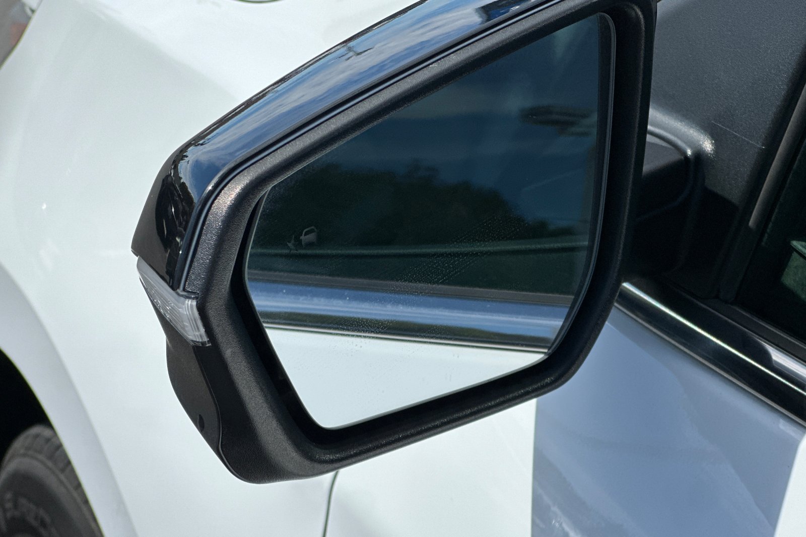 Used 2019 Chevrolet Equinox LT FWD image 50