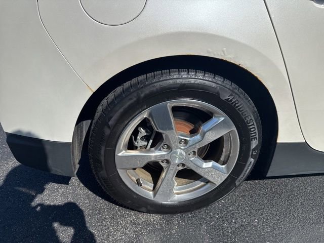 Used 2013 Chevrolet Volt Premium w/ Premium Trim Package FWD image 18