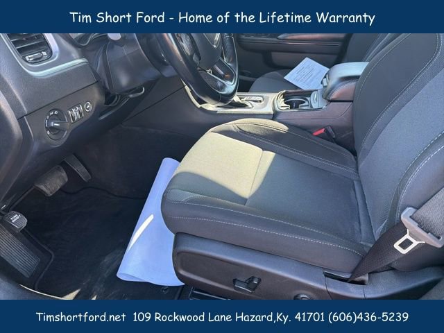 Used 2021 Dodge Charger SXT w/ Blacktop Package image 8