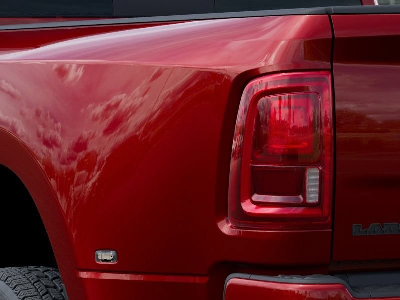 New 2026 RAM 3500 Laramie AWD/4WD image 35