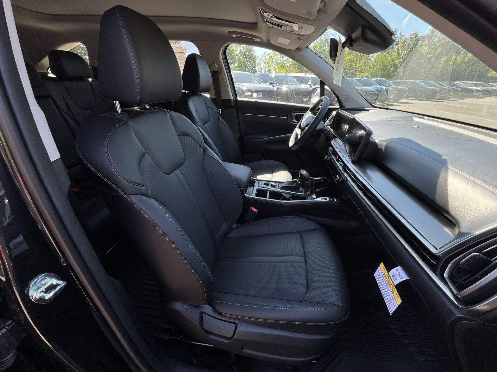 New 2026 Kia Sorento S w/ S Panoramic Sunroof Package FWD image 35